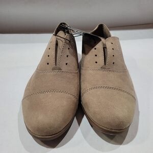 Dolce Vita Amalia Slip-On Casual Shoes, Women's Size 11, Taupe Comfort Flats